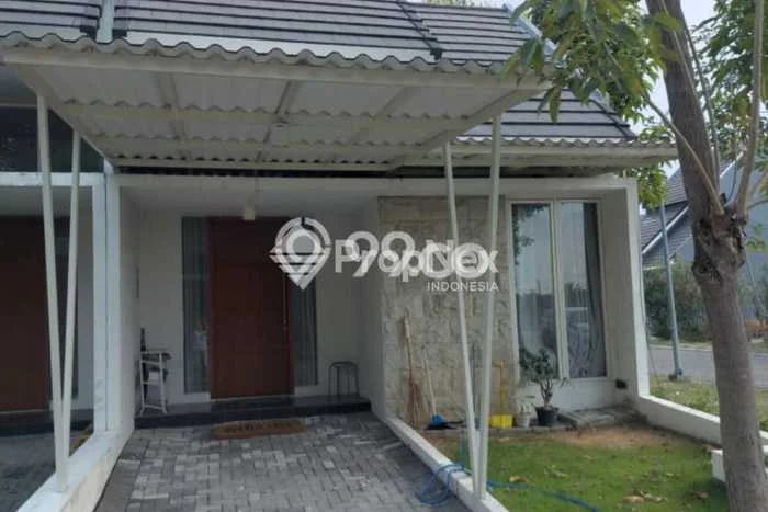 Rumah di , Ready, 2 KT, Dekat Surabaya, Surabaya, LT 72m2m² LB 46m2m² Rumah di , Ready, 2 KT, Dekat Surabaya, Surabaya, LT 72m2m² LB 46m2m²