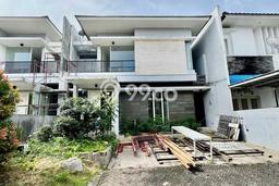 Rumah Luxury Modern Tanpa Renovasi di Citraland Surabaya Rumah Luxury Modern Tanpa Renovasi di Citraland Surabaya