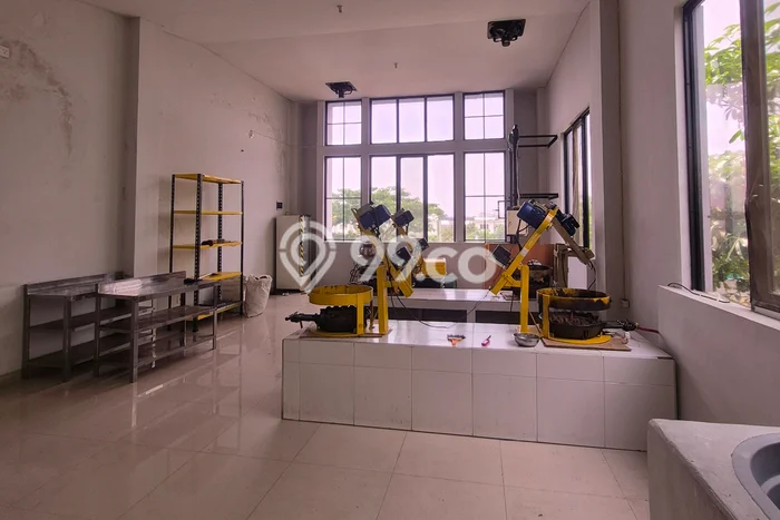 Unit Ruko Disewakan di Wisata Bukit Mas di Area Ramai & Strategis Unit Ruko Disewakan di Wisata Bukit Mas di Area Ramai & Strategis