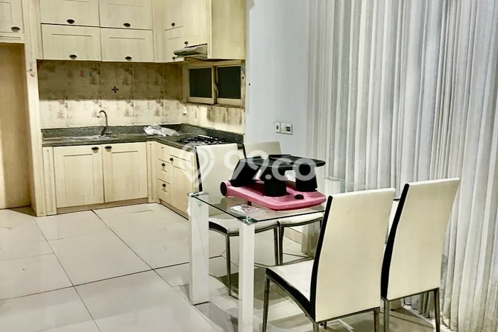 Rumah Disewakan Surabaya LT 162m2 LB 150m2 Kawasan Pakuwon Indah Rumah Disewakan Surabaya LT 162m2 LB 150m2 Kawasan Pakuwon Indah