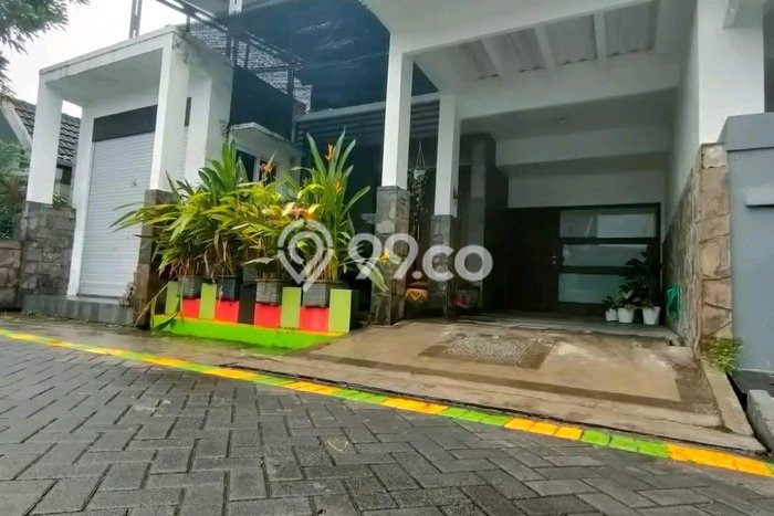 Jual Rumah Eksklusif 5 KT di Lidah Kulon, Surabaya Jual Rumah Eksklusif 5 KT di Lidah Kulon, Surabaya