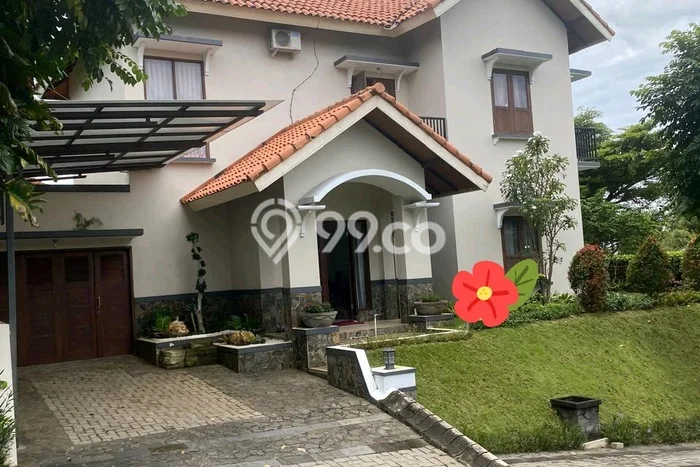 Dijual Rumah Premium dengan Fasilitas Sekitar Komplit di Karangploso, Malang Dijual Rumah Premium dengan Fasilitas Sekitar Komplit di Karangploso, Malang