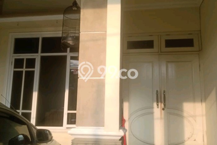 INVESTASI TEPAT! Rumah area , Luas 120m2m² Bangunan 200m2m² INVESTASI TEPAT! Rumah area , Luas 120m2m² Bangunan 200m2m²