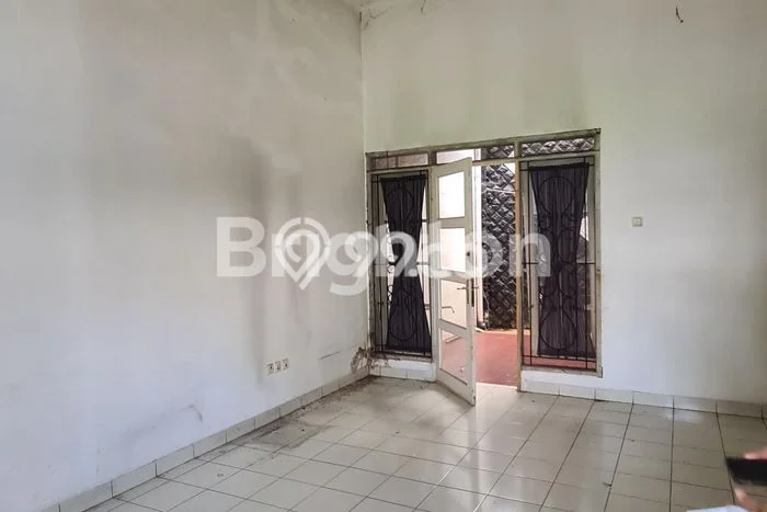 Jual Rumah Eksklusif 2 KT di Cibubur, Bogor Jual Rumah Eksklusif 2 KT di Cibubur, Bogor