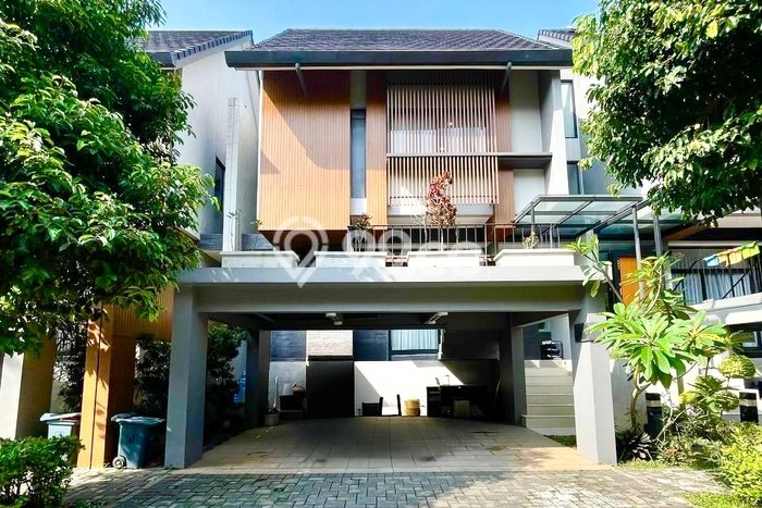 Jual Rumah Mewah Megah Dengan View Cantik di BSD Green Wich, Tangerang Jual Rumah Mewah Megah Dengan View Cantik di BSD Green Wich, Tangerang