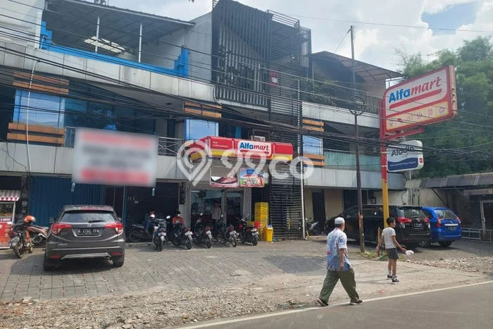 Ruko di , Luas 270m2m², Lokasi Berkembang, Mainroad Ruko di , Luas 270m2m², Lokasi Berkembang, Mainroad