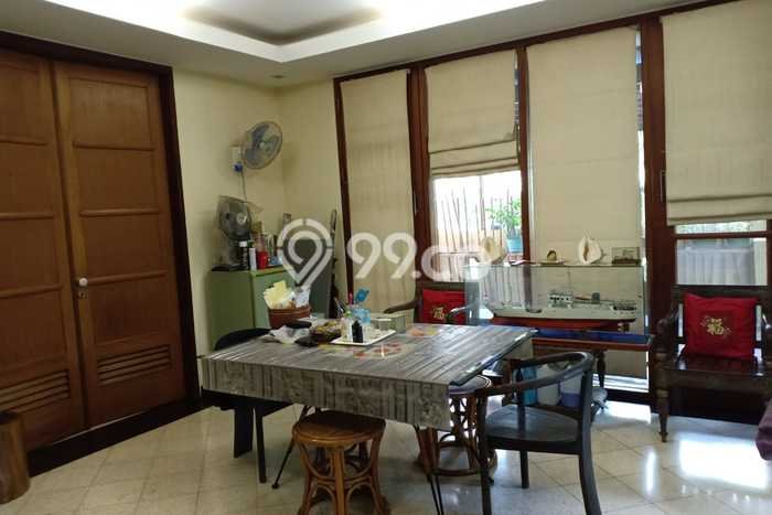 For Sale! Luxury House LT 180m2 Desain Elegan di Puri Indah For Sale! Luxury House LT 180m2 Desain Elegan di Puri Indah