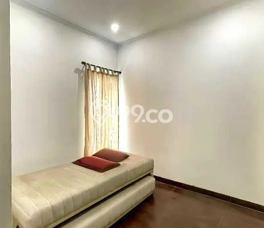 Dijual Hunian Rumah Nyaman 4 Kamar di Alam Sutera, Tangerang Dijual Hunian Rumah Nyaman 4 Kamar di Alam Sutera, Tangerang