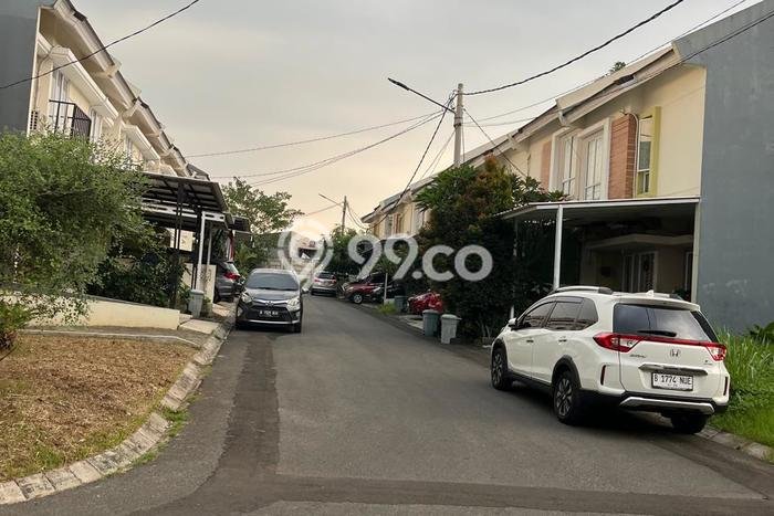 Jual Rumah Minimalis Bagus Punya 3 KT di BSD Tangerang Selatan SHM Jual Rumah Minimalis Bagus Punya 3 KT di BSD Tangerang Selatan SHM