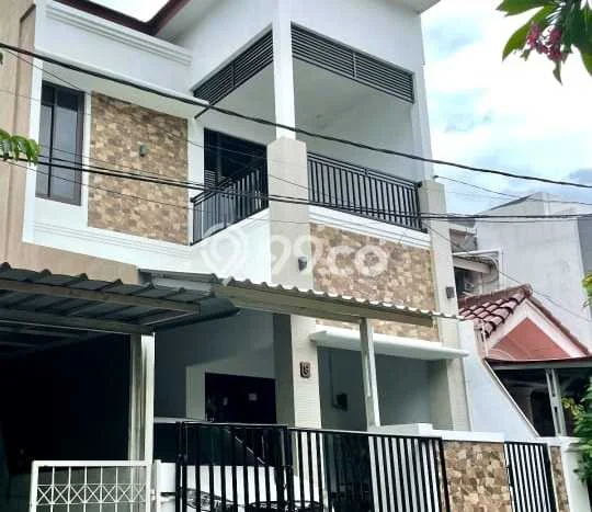 Dijual Hunian Rumah Nyaman 4 Kamar di Alam Sutera, Tangerang Dijual Hunian Rumah Nyaman 4 Kamar di Alam Sutera, Tangerang