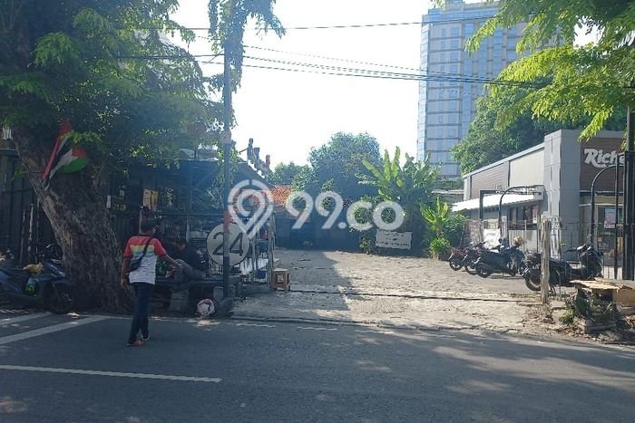 Ruko Disewa di Jakarta Timur dengan LB 20m2 Area Komersial Ramai Ruko Disewa di Jakarta Timur dengan LB 20m2 Area Komersial Ramai