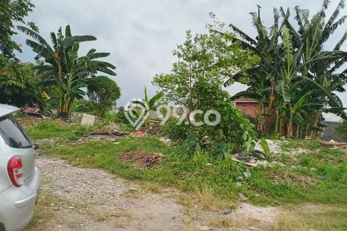 Tanah Dijual di Tangerang Selatan Seluas 1127m2 Strategis Tanah Dijual di Tangerang Selatan Seluas 1127m2 Strategis