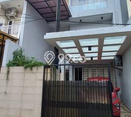 DIJUAL CEPAT! Rumah Ready Stock Area Strategis Sunter, LT 96m² Bangunan 200m² DIJUAL CEPAT! Rumah Ready Stock Area Strategis Sunter, LT 96m² Bangunan 200m²