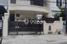 Rumah di Sunter, Dekat Pusat Kota, LT 105m² Rumah di Sunter, Dekat Pusat Kota, LT 105m²