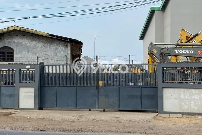 LOKASI STRATEGIS! Gudang Kawasan Plumpang, Luas 1722m², Akses Utama LOKASI STRATEGIS! Gudang Kawasan Plumpang, Luas 1722m², Akses Utama