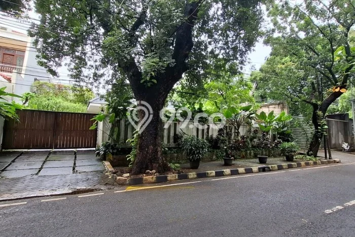 Dijual Hunian Mewah dengan Fasilitas Sekitar Komplit di Menteng, Jakarta Pusat Dijual Hunian Mewah dengan Fasilitas Sekitar Komplit di Menteng, Jakarta Pusat
