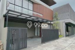 Rumah Modern Cantik 3 KT Bisa Langsung Pindah di Depok Rumah Modern Cantik 3 KT Bisa Langsung Pindah di Depok