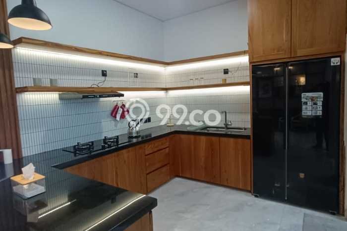 Jual Rumah Bagus Siap Huni LB 160m2 di Mlati, Sleman Jual Rumah Bagus Siap Huni LB 160m2 di Mlati, Sleman