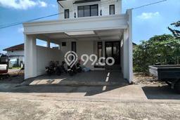 Jual Rumah Strategis Bagus Punya 4 KT di Depok Sleman SHM Jual Rumah Strategis Bagus Punya 4 KT di Depok Sleman SHM