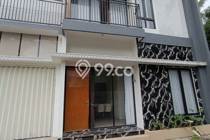 Jual Rumah Bagus Siap Huni LB 180m2 di Ngaglik, Sleman Jual Rumah Bagus Siap Huni LB 180m2 di Ngaglik, Sleman