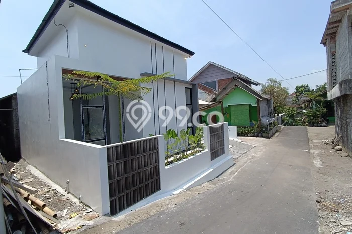 Lokasi Strategis! Dijual Ruko Bisnis di Ngaglik, Sleman Kondisi Baik Lokasi Strategis! Dijual Ruko Bisnis di Ngaglik, Sleman Kondisi Baik
