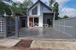 For Sale Rumah 2 Kamar Lokasi Ideal Bagus dan Strategis di Ngaglik For Sale Rumah 2 Kamar Lokasi Ideal Bagus dan Strategis di Ngaglik
