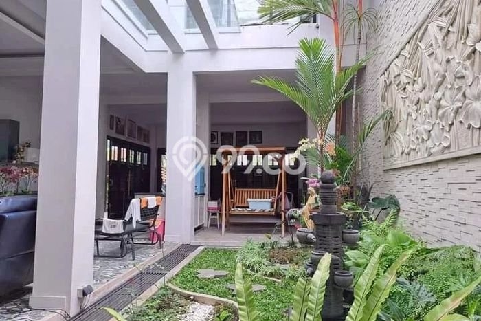 HUNIAN PILIHAN! Rumah area Gondokusuman, Luas 400m2m² Bangunan 500m2m² HUNIAN PILIHAN! Rumah area Gondokusuman, Luas 400m2m² Bangunan 500m2m²
