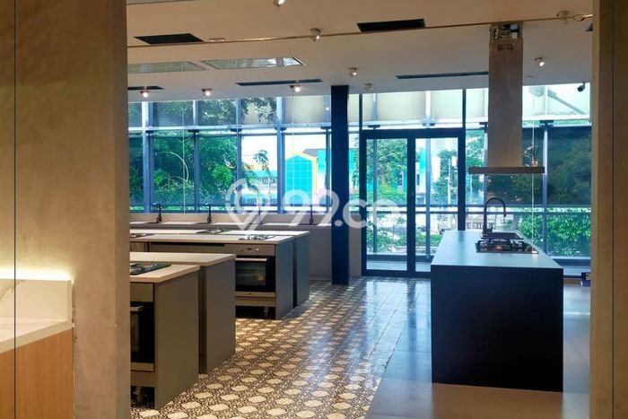 Unit Kantor Dijual di Jakarta Barat LT 534m2 & LB 665m2 Unit Kantor Dijual di Jakarta Barat LT 534m2 & LB 665m2