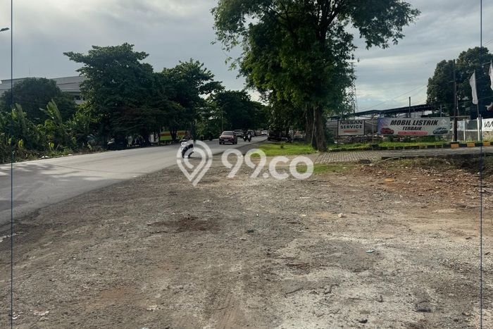 Tanah Dijual Lokasi Karawang Barat, Karawang Luas 5200m2 Legalitas Aman Tanah Dijual Lokasi Karawang Barat, Karawang Luas 5200m2 Legalitas Aman