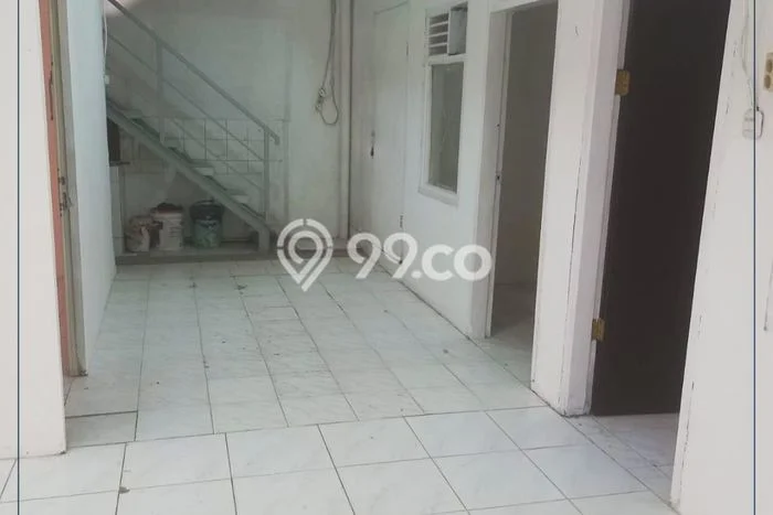 Disewakan! Rumah 3 Kamar Tidur &
2 Kamar Mandi di Tanjung Duren, Jakarta Barat Disewakan! Rumah 3 Kamar Tidur &
2 Kamar Mandi di Tanjung Duren, Jakarta Barat