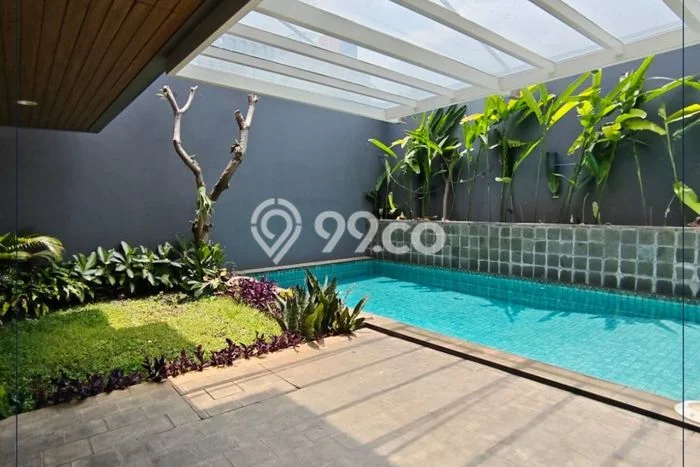 Disewakan Rumah Nyaman di Kebayoran Baru Harga Rp 753 Juta/ Tahun Disewakan Rumah Nyaman di Kebayoran Baru Harga Rp 753 Juta/ Tahun