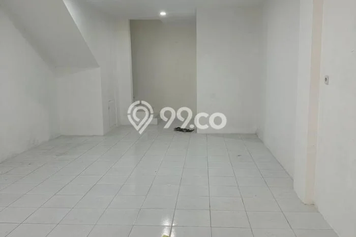 Unit Komersial Disewakan di Jakarta Barat Area Strategis Harga Kompetitif Unit Komersial Disewakan di Jakarta Barat Area Strategis Harga Kompetitif