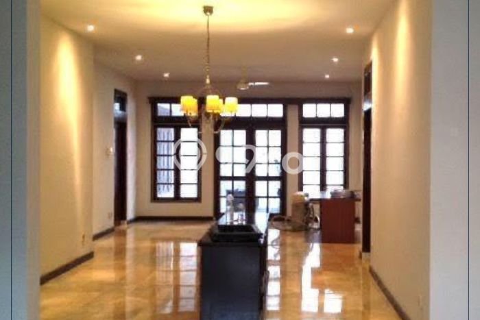 Rumah Elit LB 230m2 Siap Pakai Desain Elegan di Cipete, Jakarta Selatan Rumah Elit LB 230m2 Siap Pakai Desain Elegan di Cipete, Jakarta Selatan