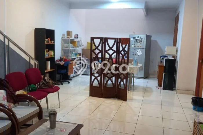 Rumah Luxury Modern Siap Huni di Intercon Jakarta Barat Rumah Luxury Modern Siap Huni di Intercon Jakarta Barat