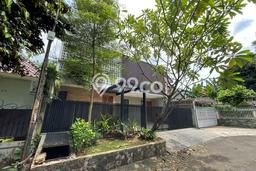 For Sale! Luxury House LT 187m2 Desain Modern di Lebak Bulus For Sale! Luxury House LT 187m2 Desain Modern di Lebak Bulus