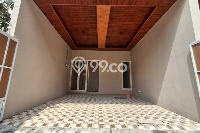 Rumah Modern Cantik 3 KT Bisa Langsung Pindah di Wiyung Rumah Modern Cantik 3 KT Bisa Langsung Pindah di Wiyung