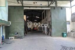 Unit Gudang Dijual di Surabaya LT 608m2 & LB 495m2 Unit Gudang Dijual di Surabaya LT 608m2 & LB 495m2