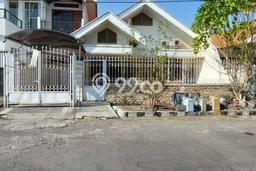 Disewakan Rumah Konsep Modern di Mulyorejo Surabaya dengan 6 Kamar Disewakan Rumah Konsep Modern di Mulyorejo Surabaya dengan 6 Kamar