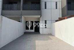 For Sale Rumah 4 Kamar Lokasi Ideal Nyaman dan Strategis di Tambaksari For Sale Rumah 4 Kamar Lokasi Ideal Nyaman dan Strategis di Tambaksari