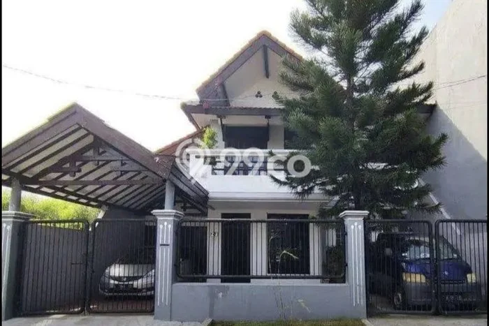Dijual Rumah 3 Kamar Lokasi Ideal Bagus dan Strategis di Mulyorejo Dijual Rumah 3 Kamar Lokasi Ideal Bagus dan Strategis di Mulyorejo