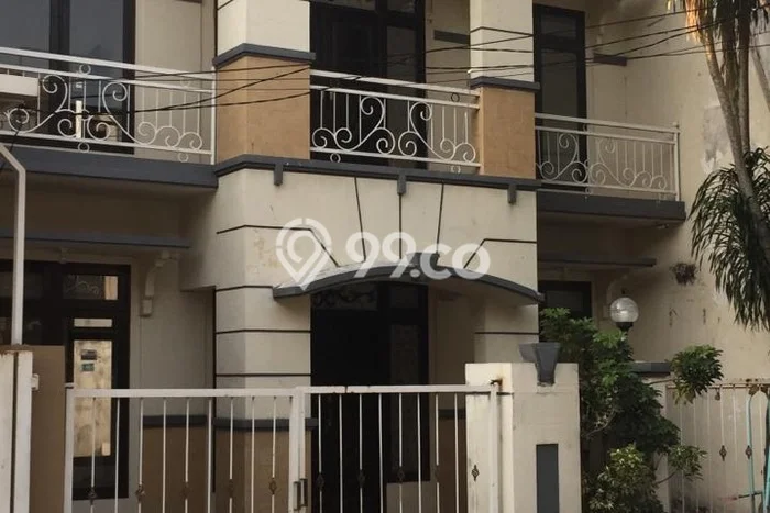 Jual Rumah Minimalis Bagus Punya 3 KT di Wiyung Surabaya SHM Jual Rumah Minimalis Bagus Punya 3 KT di Wiyung Surabaya SHM