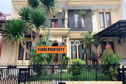 Hunian Elit LB 280m2 Siap Pakai Desain Elegan di Cibubur, Jakarta Timur Hunian Elit LB 280m2 Siap Pakai Desain Elegan di Cibubur, Jakarta Timur