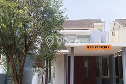 Jual Rumah Eksklusif 4 KT di Citra Grand, Jakarta Timur Jual Rumah Eksklusif 4 KT di Citra Grand, Jakarta Timur