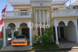 Jual Rumah Luas Megah Dengan View Cantik di Kota Wisata, Jakarta Timur Jual Rumah Luas Megah Dengan View Cantik di Kota Wisata, Jakarta Timur