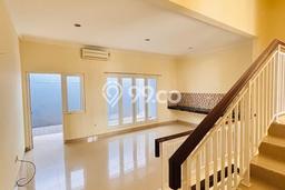 For Sale Hunian Rumah Terawat 3 KT di Citra Grand, Jakarta Timur For Sale Hunian Rumah Terawat 3 KT di Citra Grand, Jakarta Timur