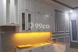 Rumah Mewah dengan Luas Tanah 50m² di Lingkungan Asri Cibubur, Depok Rumah Mewah dengan Luas Tanah 50m² di Lingkungan Asri Cibubur, Depok