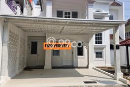 Jual Rumah Modern 4 KT di Legenda Wisata, Jakarta Timur Jual Rumah Modern 4 KT di Legenda Wisata, Jakarta Timur