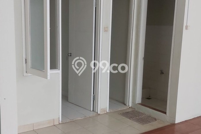 Disewakan! Rumah 5 Kamar Tidur &
4 Kamar Mandi di Citra Grand, Jakarta Timur Disewakan! Rumah 5 Kamar Tidur &
4 Kamar Mandi di Citra Grand, Jakarta Timur
