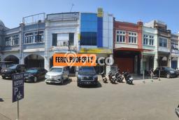 Ruko Dijual di Prime Area Jakarta Timur Luas 225m2 Ruko Dijual di Prime Area Jakarta Timur Luas 225m2