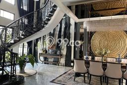 Rumah Mewah LB 1200m2 Siap Pakai Desain Elegan di Citra Grand, Jakarta Timur Rumah Mewah LB 1200m2 Siap Pakai Desain Elegan di Citra Grand, Jakarta Timur